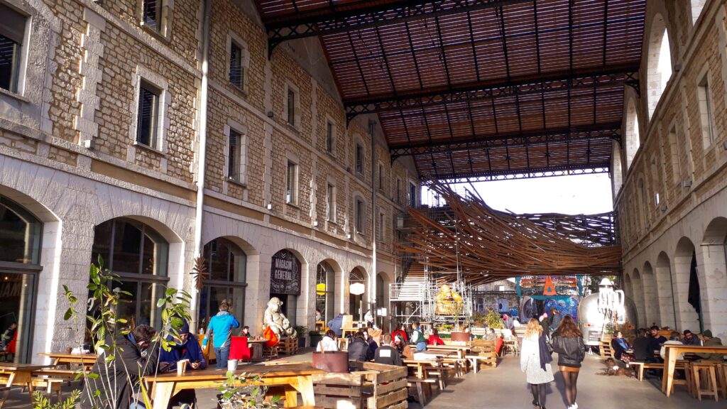 "Magasin general" del espacio Darwin en Burdeos (Francia)